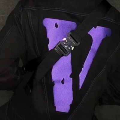 DisantFn's tweet photo. #NewProfilePic https://t.co/SQULCdjkOd