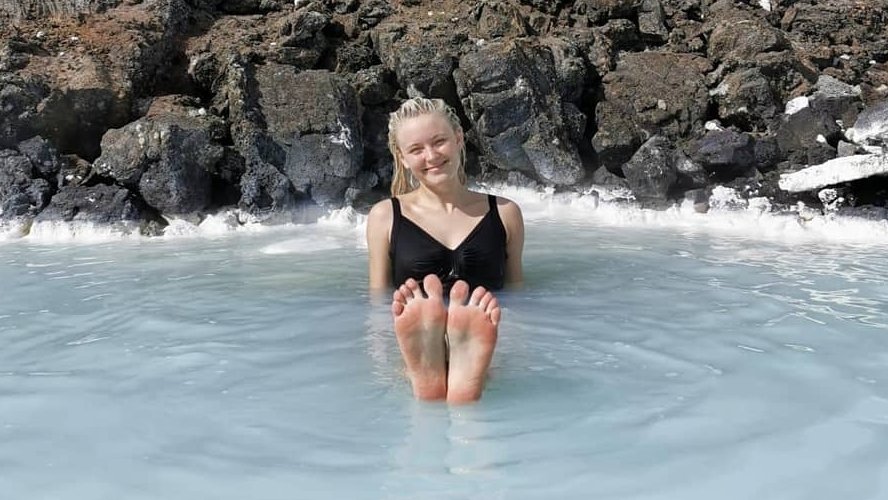 It's Feet Fetish Time Zara Larsson's Footpic.twitter.com/xRGfWj5t...
