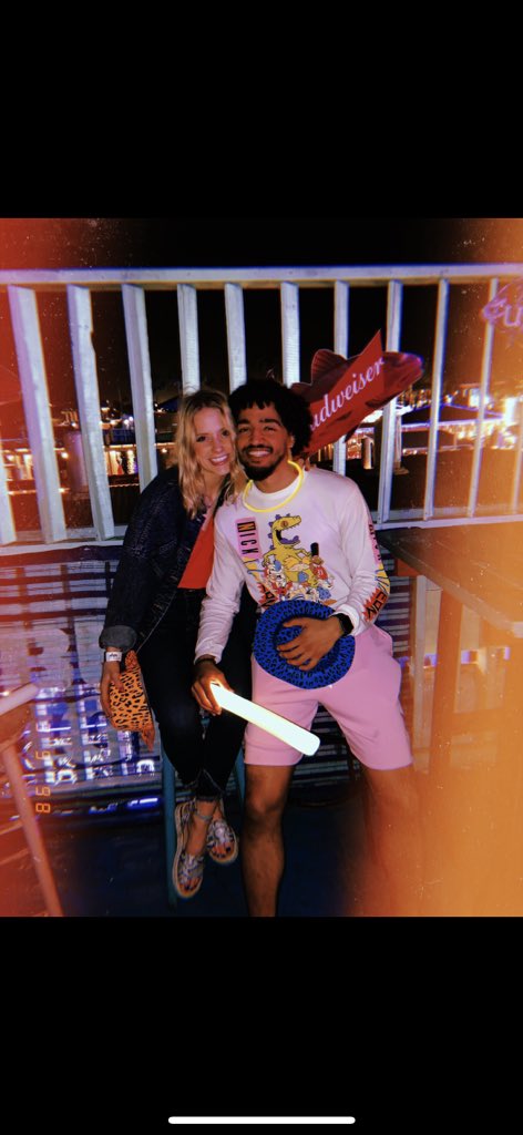 jdrwhite3's tweet photo. My absolute best friend and lover. You mean the world to me and today is your day sweetheart. Don’t ever change, I love you ❤️
#JordanYear #TheRealNumba3 https://t.co/r8DeA7c9Xu