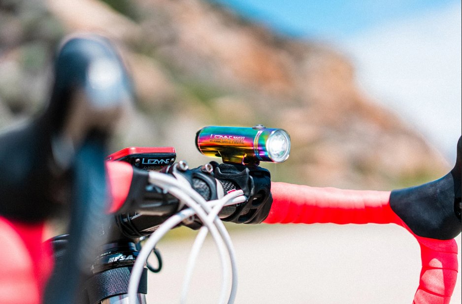 We love an oil slick colorway. Lezyne has dropped their Classic Drive 700XL headlight in neo metallic. Check it out here: l8r.it/OPU9