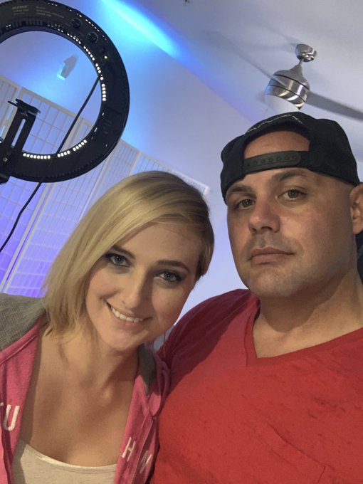 On set today with @kateengland21 for @BlazedStudios https://t.co/0Ne4OsORUx<a class="tags" href="/tag/kateengland21">@kateengland21</a><a class="tags" href="/tag/blazedstudios">@blazedstudios</a>