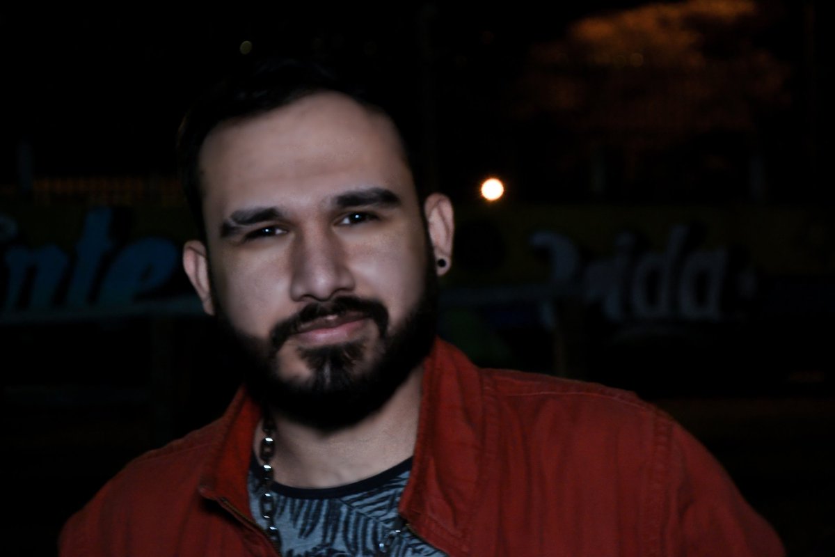 wind_oficial's tweet photo. Si, lo acepto. La cuarentena me subió un poquito de peso 😂

#WIND #photo #night en Bogotá, Colombia https://t.co/MMFNvc3SN6 https://t.co/kq6b1lLKxK