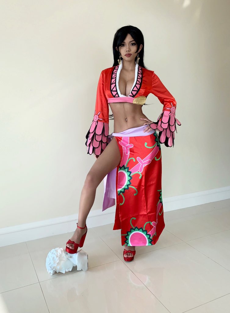 Twoucan Alyssa D. Silos ( Alythuh)