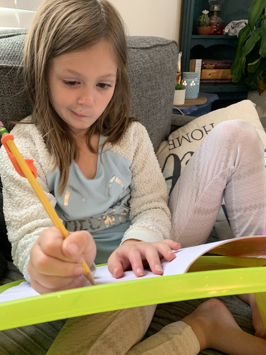 ms_glorioso's tweet photo. There is always more work when your mom is a teacher! https://t.co/C4dVSu81TF