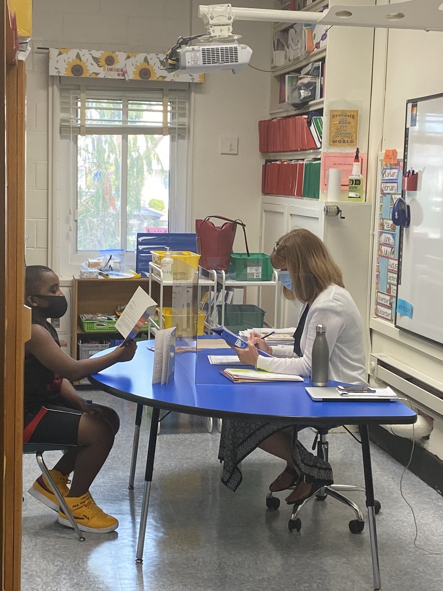 Shaw Avenue School tweet media