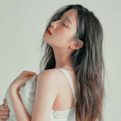 ❚ ❚  (김 다프네)
⧽ ᴊᴜᴍᴀᴋ ᴍᴀꜰɪᴀ'ꜱ ɢɪʀʟ ꜰᴏʀ ᴇᴠᴇʀʏᴛʜɪɴɢ ⦂ 
                                               FINDS STRENGTH IN SEDUCTION.      ❚❚
                               ⧽ ❁ 𝙩𝙝𝙚 𝙢𝙖𝙣𝙞𝙥𝙪𝙡𝙖𝙩𝙞𝙫𝙚. ❜