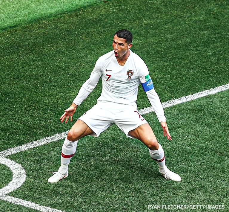 International goals:
Cristiano Ronaldo - 101
Pele - 77
Lionel Messi - 70
Ronaldo Nazario - 62
Diego Maradona - 34 https://t.co/Dz0PdzfFie