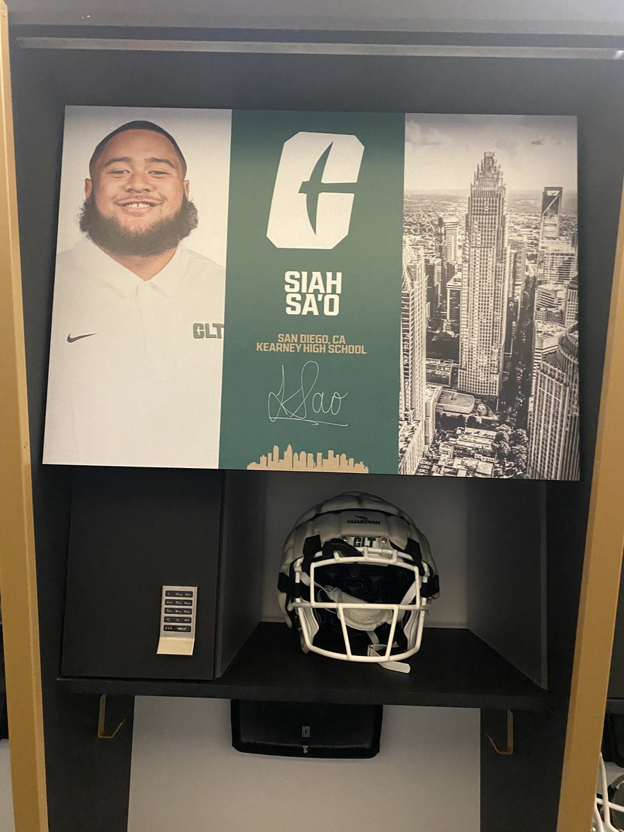 UnkoJD's tweet photo. Letโs go kid!! Looking good Siah!! San Diego, California. Kearny High School. Just a reminder, it donโt matter where you go, if you ball theyโll find you! KHOP to the SEC(Vandy grad) n now in char-LIT!! #LFG #5Seven #ClubLIT #TKFK https://t.co/SmC05Vlnfb