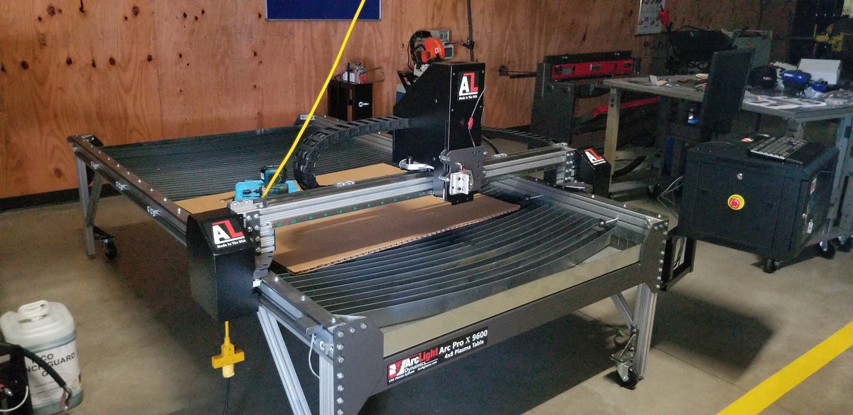 MrDubs_PM_andW's tweet image. Finally arrived. 4 x 8 plasma table from @arclight and @Hypertherm...just got the power hooked up. Tomorrow is dial-in time #makeworkcoolagain #precisionmachining #welding #GSD @sd129