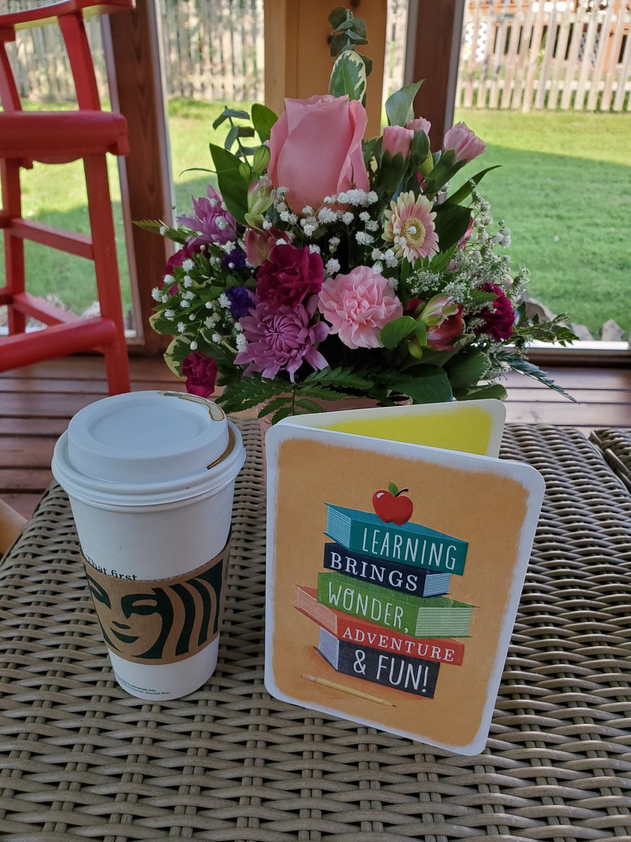 KatieMalec's tweet photo. Year 15 of teaching begins! Each year is different, but this one especially. Here is my "classroom" (until it's too cold). Flowers, card, & coffee from my husband! Co-teacher might not be very helpful this year... ha!
#lrmswolves #packmentality #showup #positivelypwcs #PWCS1stDay https://t.co/NpQZEoggZN