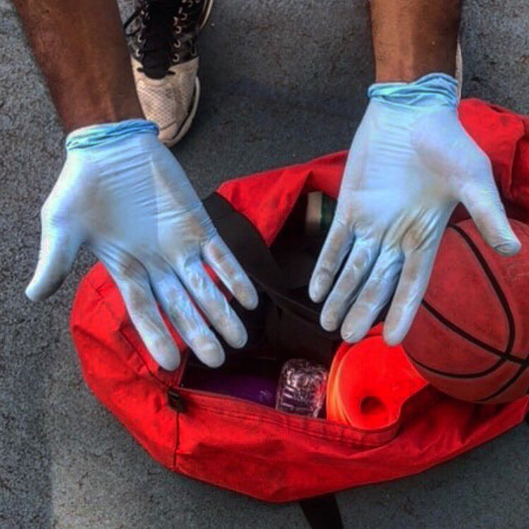 Life of a #BasketballTrainer during #Covid19 • #BeSafe #ProtectYourself #WearMask #WearGloves