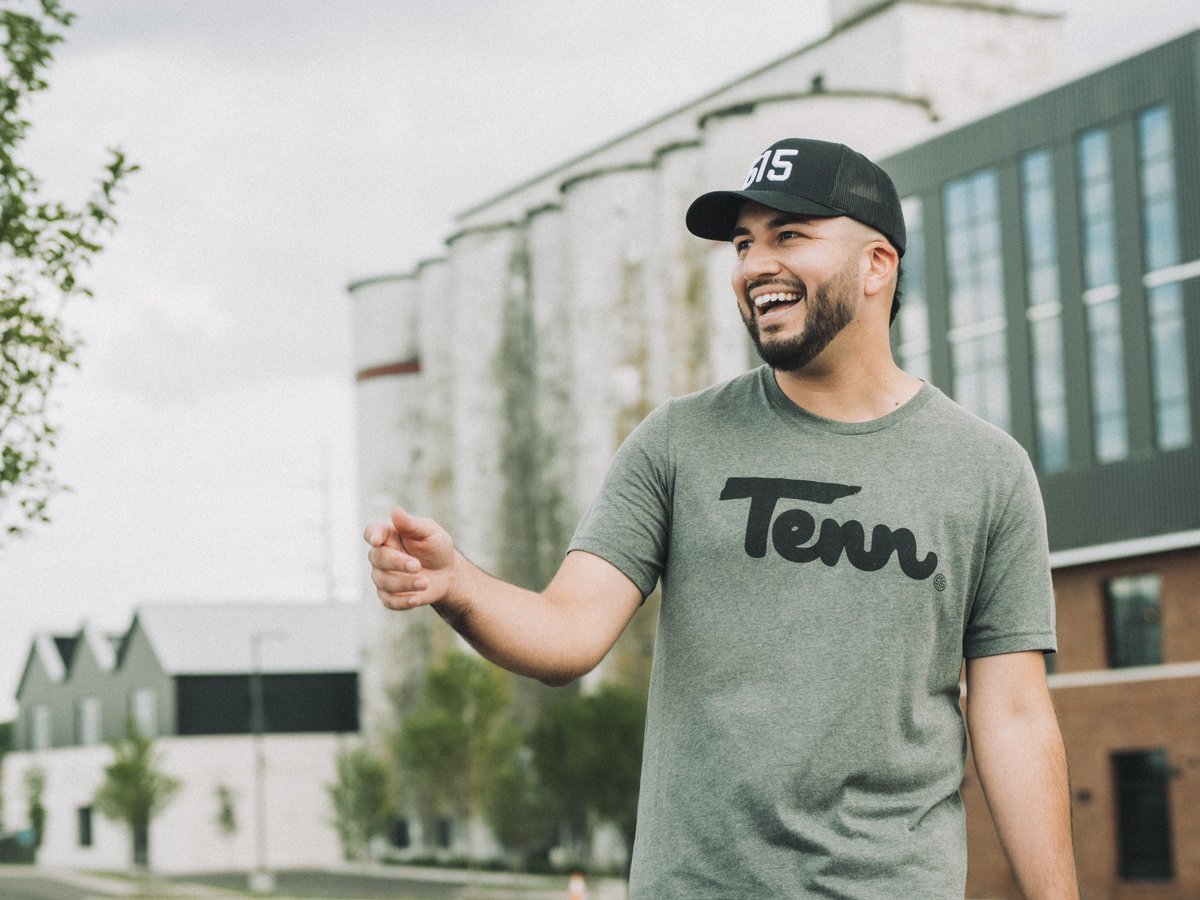 We ❤️ Nashville  but can’t forget about all the great things that the great state of Tennessee has to offer and we feel our Script Tenn Tee is a great representation of that! 
#nashville #project615 #nashvilletenn #brand #product #weekend #nashvillenow