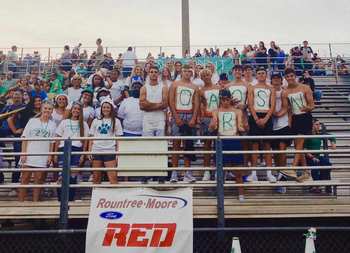 suwanneehighsc1's tweet photo. Go dogs!!🐾🐾🐾 https://t.co/3sAp137JVN