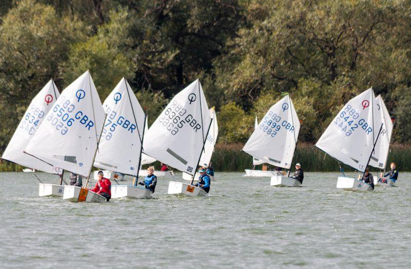 Optimist Midland Area Championship at South Staffordshire SC - Testing both the fitness and focus of the youngsters <a href="/iocauk/">Optimist Class (UK)</a> <a href="/SSSCtweet/">South Staffs Sailing</a> <a href="/IOCAUKMid/">IOCA (UK) Midlands</a> yachtsandyachting.com/news/231397/Op…