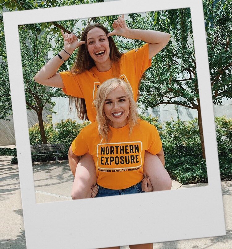 Phi Sigma Sigma tweet media
