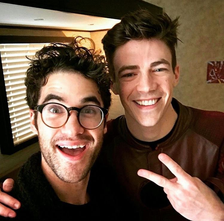 Pt. 2 of darren criss wearing glasses thread