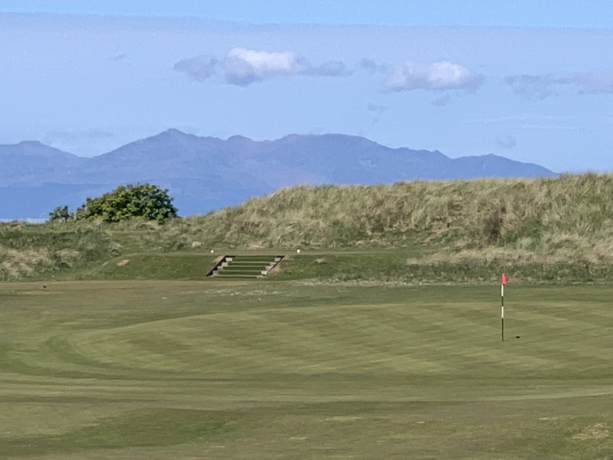 ayrshiregolfcom's tweet photo. Golf staycations Ayrshire 2020 👀
#PrestwickGC
#BirthplaceofTheOpen
2 nights hotel
Playing Golf 👉
@IrvineGC ⛳️
@PrestwickGC ⛳️
@rowallancastle ⛳️
Total Costs = £349pp ✔️
info@ayrshiregolf.com https://t.co/4UTnIOLdCf