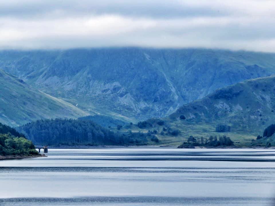 oldcrofthouse's tweet photo. When you're on the C2C you don't always have time to explore so why not come back for more?
#wainwrights #coasttocoastwalk #burnbanks #haweswater #kidstypike #highraise #lakedistrictnationalpark #longdistancewalking #onceisneverenough #offthebeatentrack #exploremoreoutdoors https://t.co/rQl4sht6NN