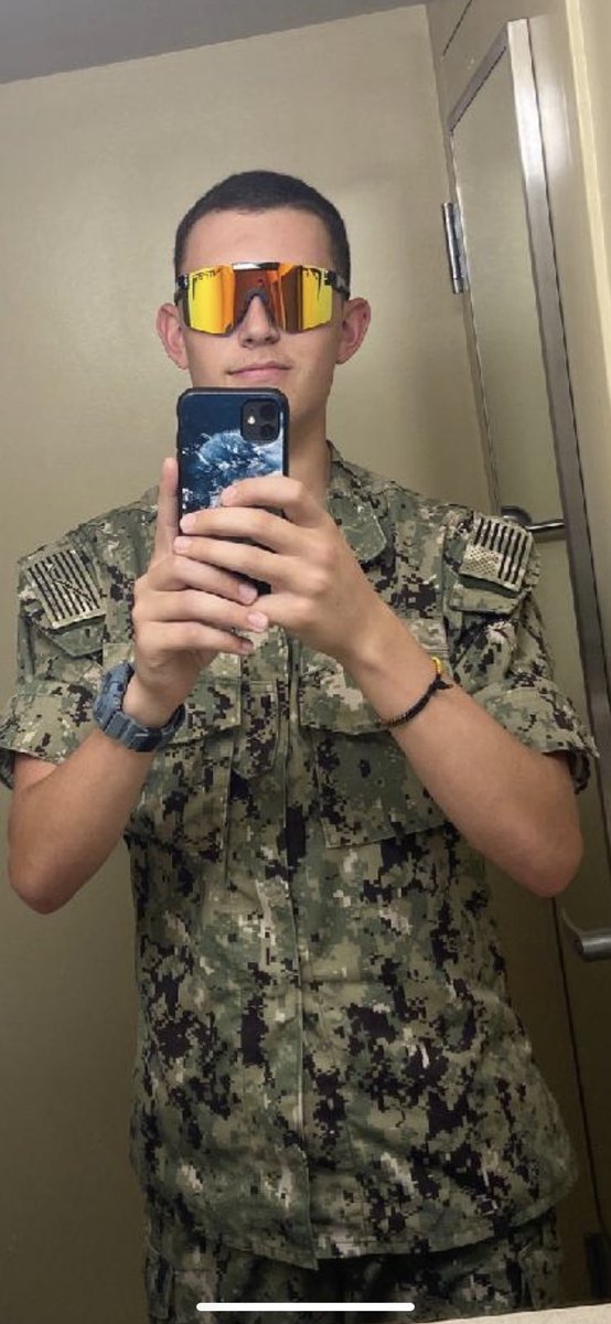 weaselee74's tweet photo. #MissingMySailor #ProudDad #NavyDad See you soon Ben! Keep on keeping on! https://t.co/ZmTMiz3JON