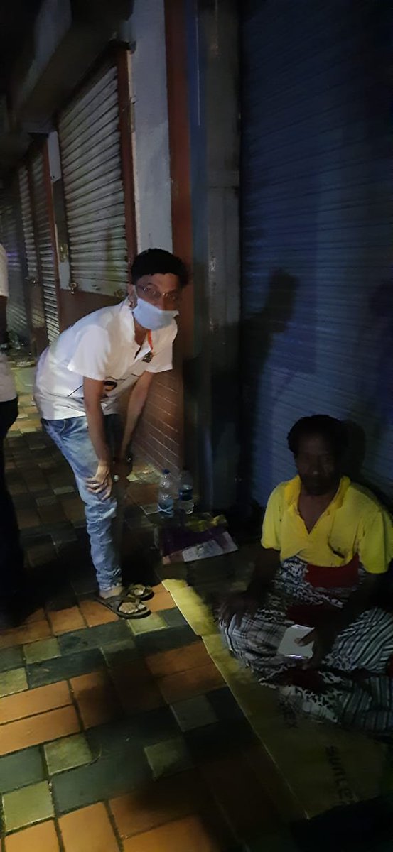 Khiladians_Pune's tweet photo. Khiladians Pune distributed 200 packets of food to needy people today, around pune on occasion of @akshaykumar sir's Birthday.. Sir Keep inspiring us
#HappyBirthdayAkshayKumar https://t.co/J1KOkya21T