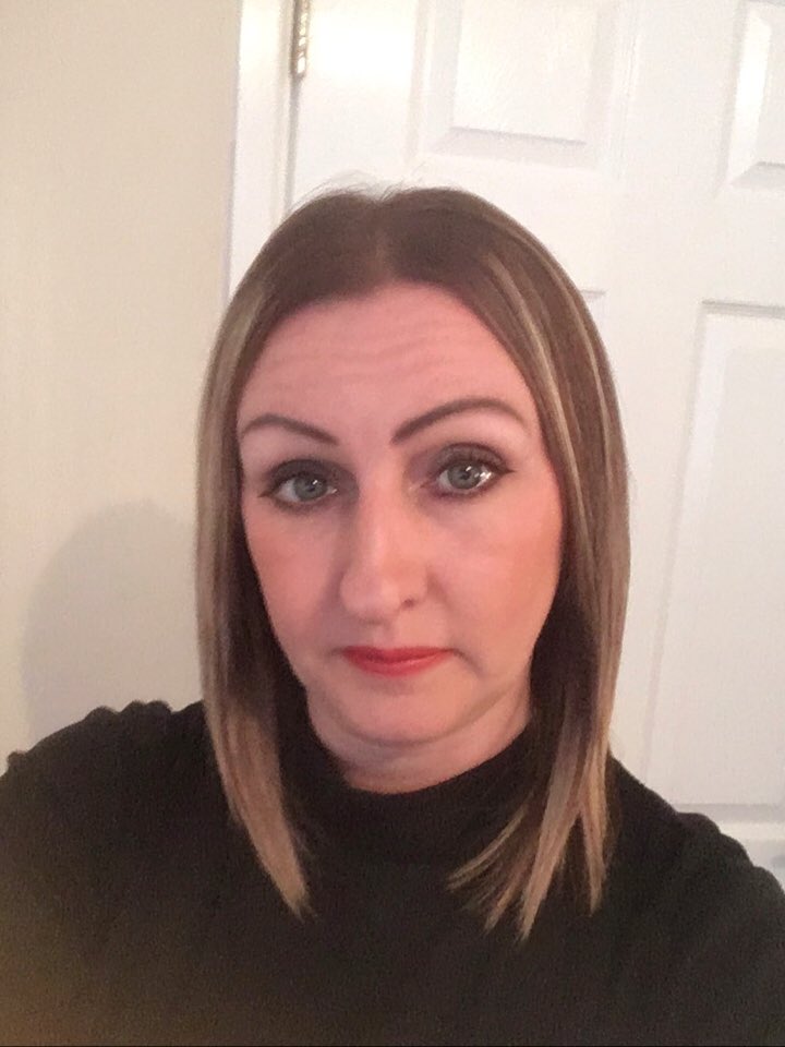 keelz4ever's tweet photo. New autumn hair! Bye bye blonde 👋🏻 https://t.co/of7Q2XmvuD