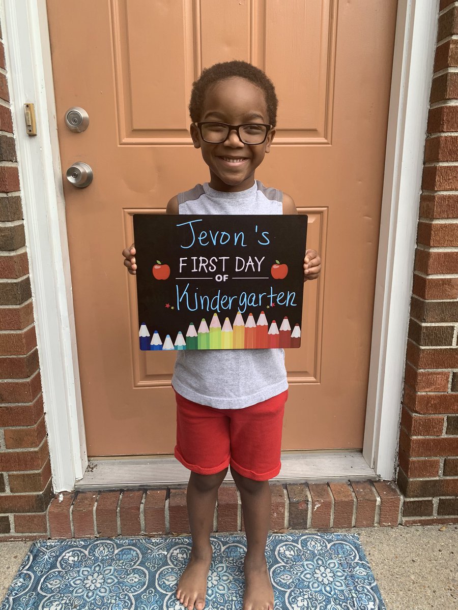 math_jenx's tweet photo. Back to School...virtually. My trio made this day EXTREMELY interesting. #PPSShines #themjenkinsboys #teachermomlife https://t.co/SW67iDRvzK