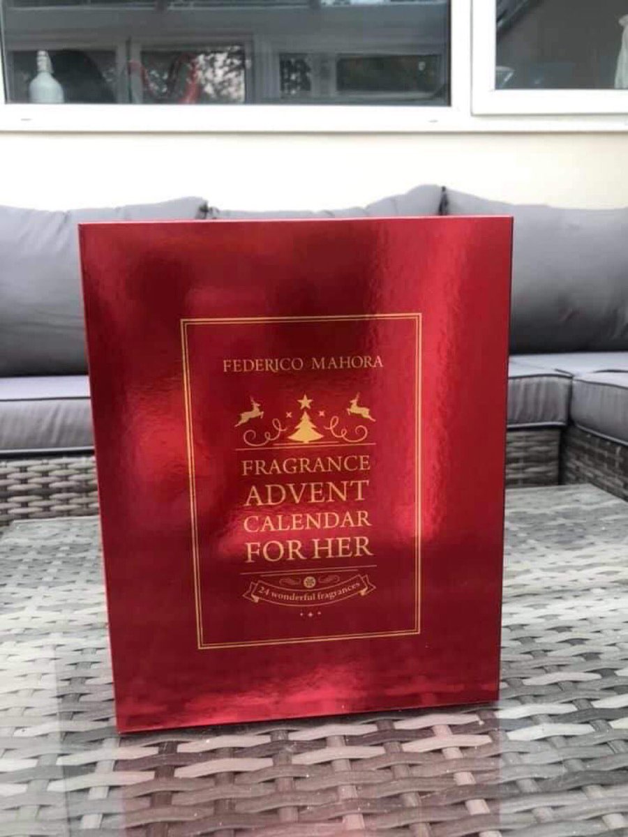 aphroditeopella's tweet photo. How absolutely stunning are this years advert calendars 🎄 
Back in stock Thursday 🤩 4 available at £35, RRP £39 xx #adventcalendar #Christmas2020 #HolidaysAreComing #ordernow #giftideas https://t.co/CODTnlXZXl