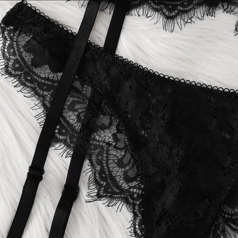 venesintimates's tweet photo. Shop Our 

 “Venes In Capricorn” 

3PC Sexy Lace Lingerie Set 

❕ONLY❕
🤍$16.00 🤍 
#ShipsFast #OrderNow #PurchaseToday #LinkInBio 

🖤https://t.co/ec2rWJQMDm 🖤

#shopnow #onlinelingerie #venesintimates #intimates #lingerieonline #lingerieshop #lingeriemodel #lingerieset https://t.co/UiGCsBCb8H