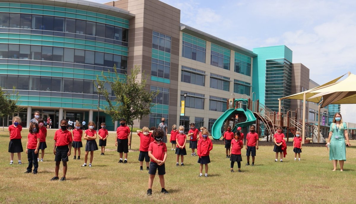 BISHouston's tweet photo. This year we've adapted our safety drills to align with our new enhanced safety measures, ensuring the safety and welfare of our #worldclassstudents & #worldclassstaff remains our highest priority. Regular practice helps us know what to do in an emergency #globaleducation https://t.co/dV18CBAaS4