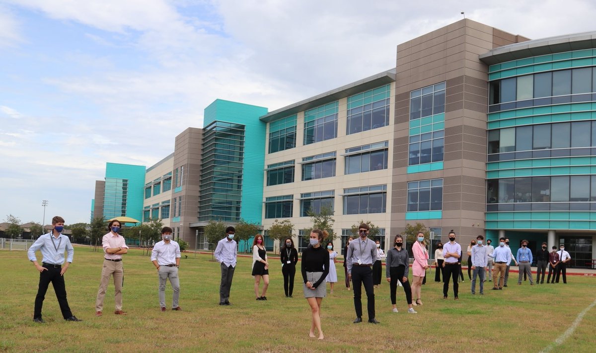 BISHouston's tweet photo. This year we've adapted our safety drills to align with our new enhanced safety measures, ensuring the safety and welfare of our #worldclassstudents & #worldclassstaff remains our highest priority. Regular practice helps us know what to do in an emergency #globaleducation https://t.co/dV18CBAaS4