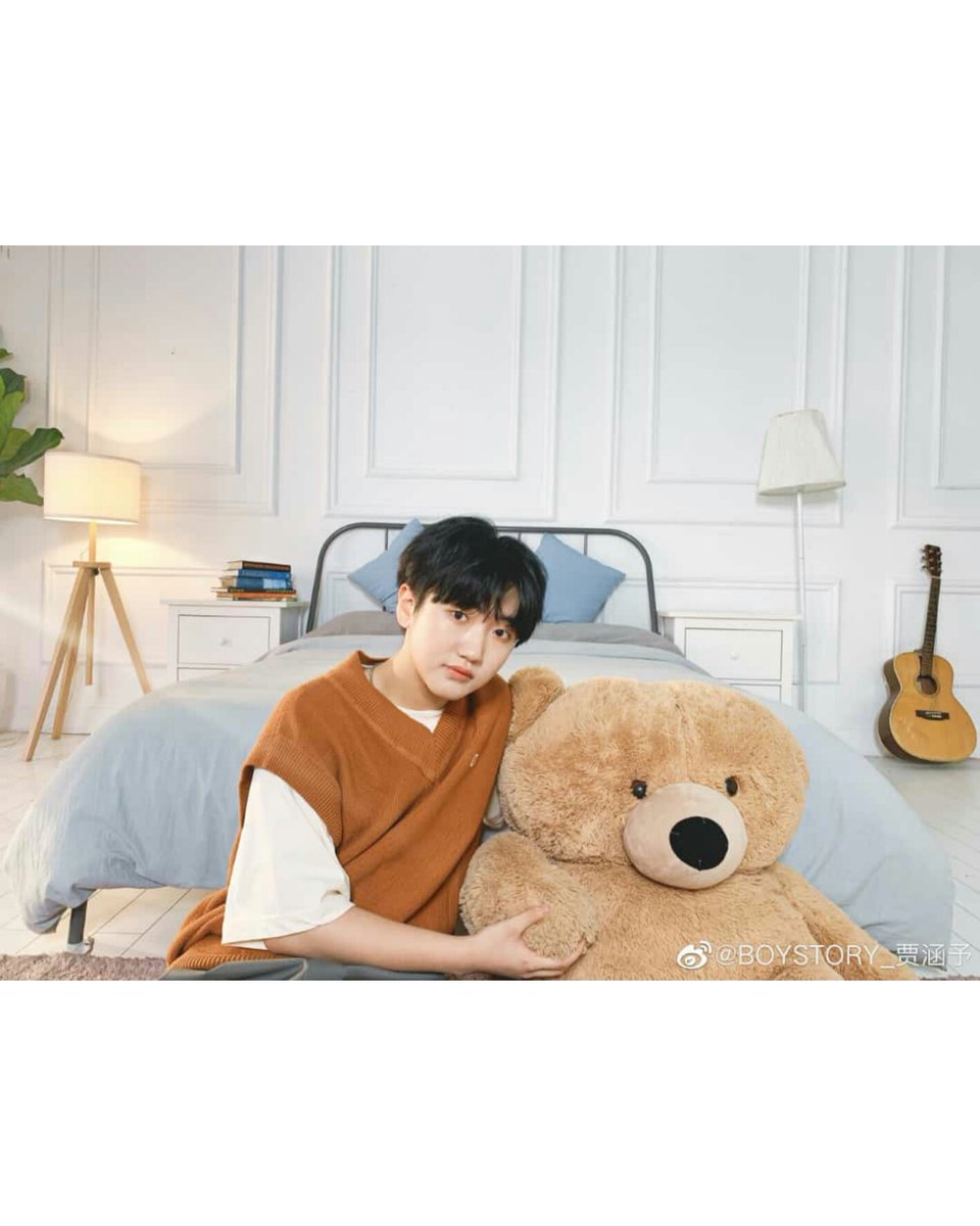 peru_boss's tweet photo. [Weibo Update;]
•
•
Tomé fotos con la gran estrella—Hanyu
•
•
Took pictures with the big star —Hanyu
•
•
#boystory #hanyu #zihao #xinlong #zeyu #mingrui #shuyang https://t.co/vgLsvDm8CP