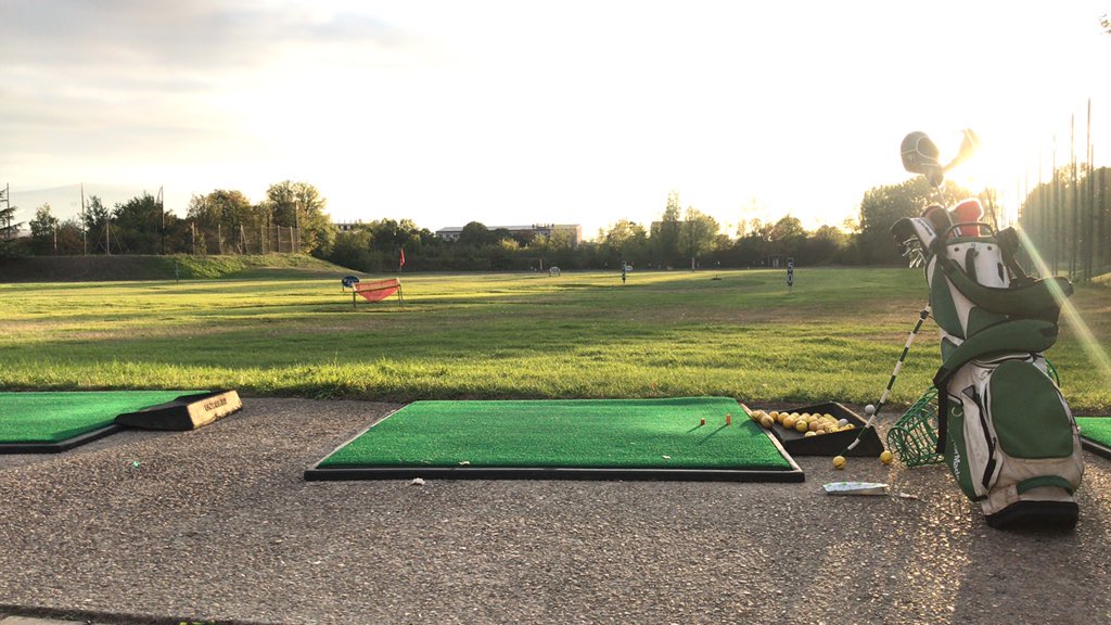 BenCadiouJdgolf's tweet photo. Golf du Tremblay, chouette endroit tout simple à l’entretien nickel, bien géré par @vertmarine 👍 #golf  #golfpourtous  @valdemarne_94 https://t.co/PmFLjQWwnk