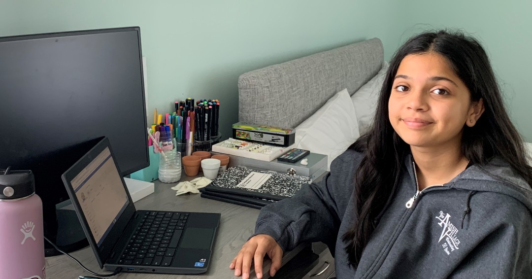 #MTPS1stDaySchool! Aashna Rudravajhala, 7th Grade, #Lazar! All Lazar students returned to school VIRTUALLY TODAY, Tues, Sept 8. In-person begins Mon, Sept 21! Have a great year! <a href="/LazarMTPS/">LazarPrincipal</a>
