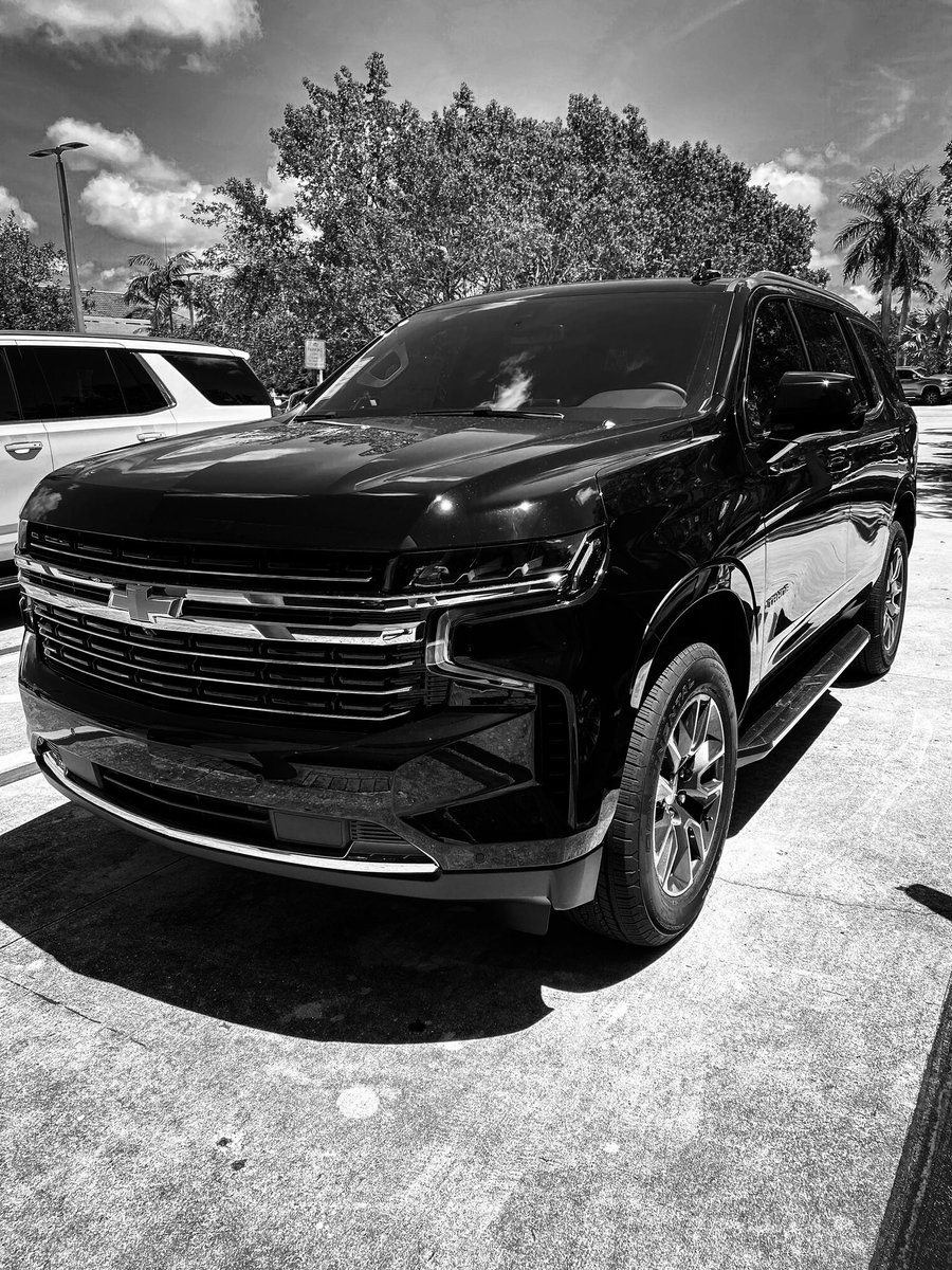 EdMorseAuto's tweet photo. Double trouble on and off the road. The New #2021ChevyTahoe. Available Now @EdMorseSawgrass .
.
#edmorseauto #chevy #chevrolet #chevytahoe #2021chevytahoe #2021tahoe #chevytahoe2021 #miami #sawgrass #sawgrassmills #sawgrassautomall #tahoelife #tahoenation #fortlauderdale https://t.co/0zDcdhDY3Q