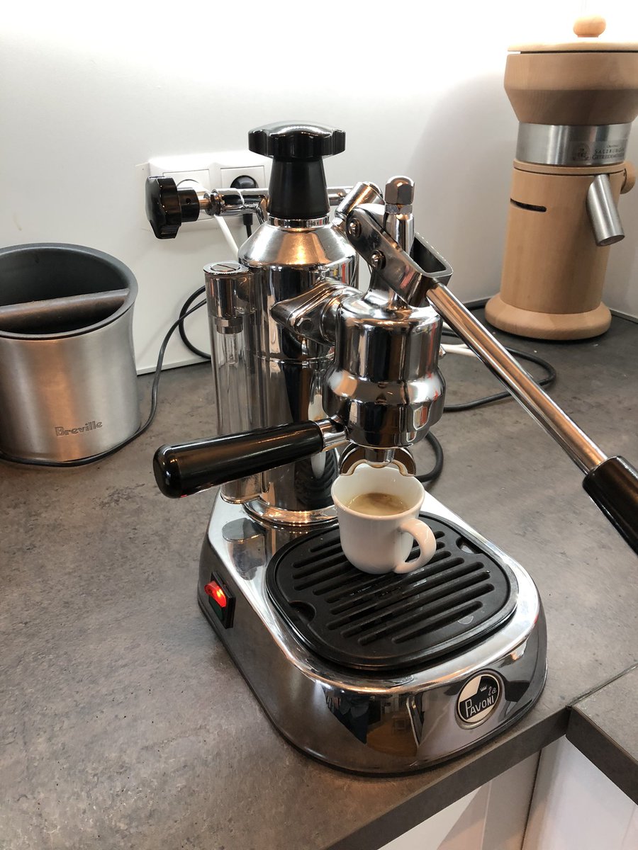 phfaist's tweet photo. Finally took the time to service my coffee machine. Thoroughly cleaned, o-rings & small parts changed, re-greased. Some uncooperative corroded screws needed persuasion. It feels like a brand new machine now, the new coffee quality was worth the hassle! #diy #espresso #sciencefuel https://t.co/SF6yQ3YV1x