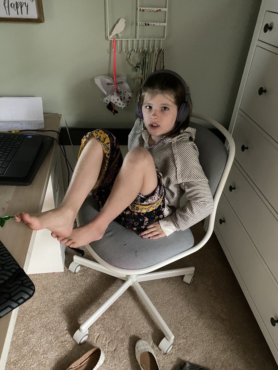 I don’t usually post pics of my kids... but this is what elearning looks like on a rainy day after a long weekend 😳😳 she looks like she might bite.