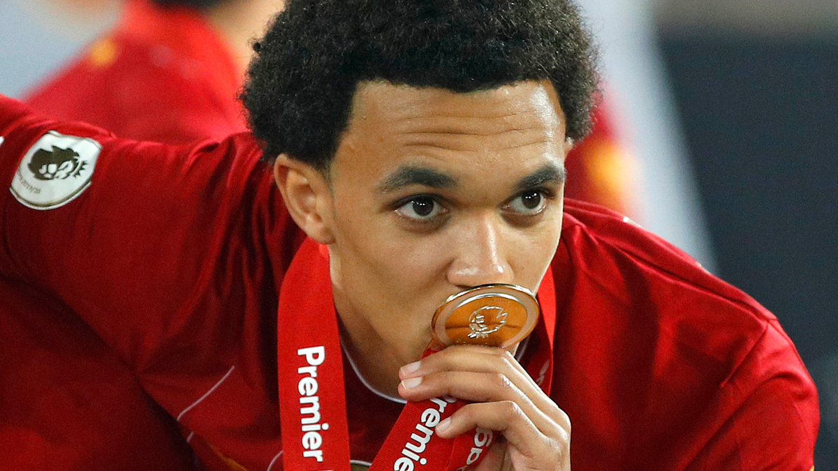 LFC's tweet image. Premier League ✅
Super Cup ✅
Club World Cup ✅
Premier League Young Player of the Season ✅
PFA Premier League Young Player of the Year ✅
PFA Premier League Team of the Year member ✅
Record PL assists in a season for a defender ✅

Not a bad season for @trentaa98 🤩