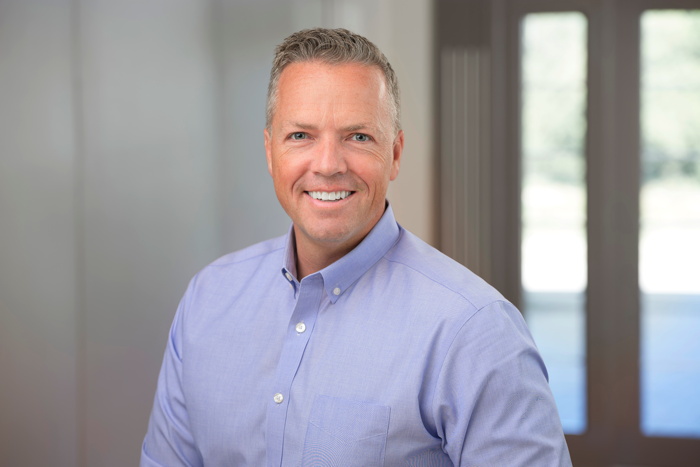1HotelNews's tweet photo. Ryan Marx Joins Gillis Sales As Vice President of Sales and Client Experience: With over 20 years of experience in sales and organizational leadership representing major brands such as Google, Walmart, Verizon and BlackBerry, Ryan is a dynamic leader who… https://t.co/eYMJtBFfHa https://t.co/5XieaNObPC