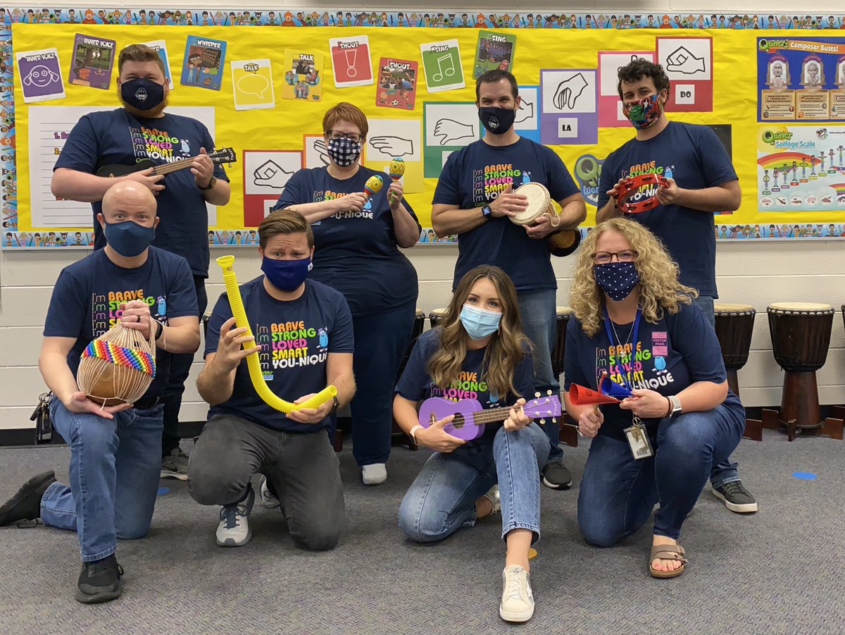 jonestriplets's tweet photo. GREAT afternoon with all of Tift County’s “You-Nique” Elementary Music Teachers! Such a GREAT TEAM! #4TheT #TiftMusicRocks #QuaverMusic #DancingDrum #CelebrateYouNique #GMEA #NAFME https://t.co/LFc7nIp727