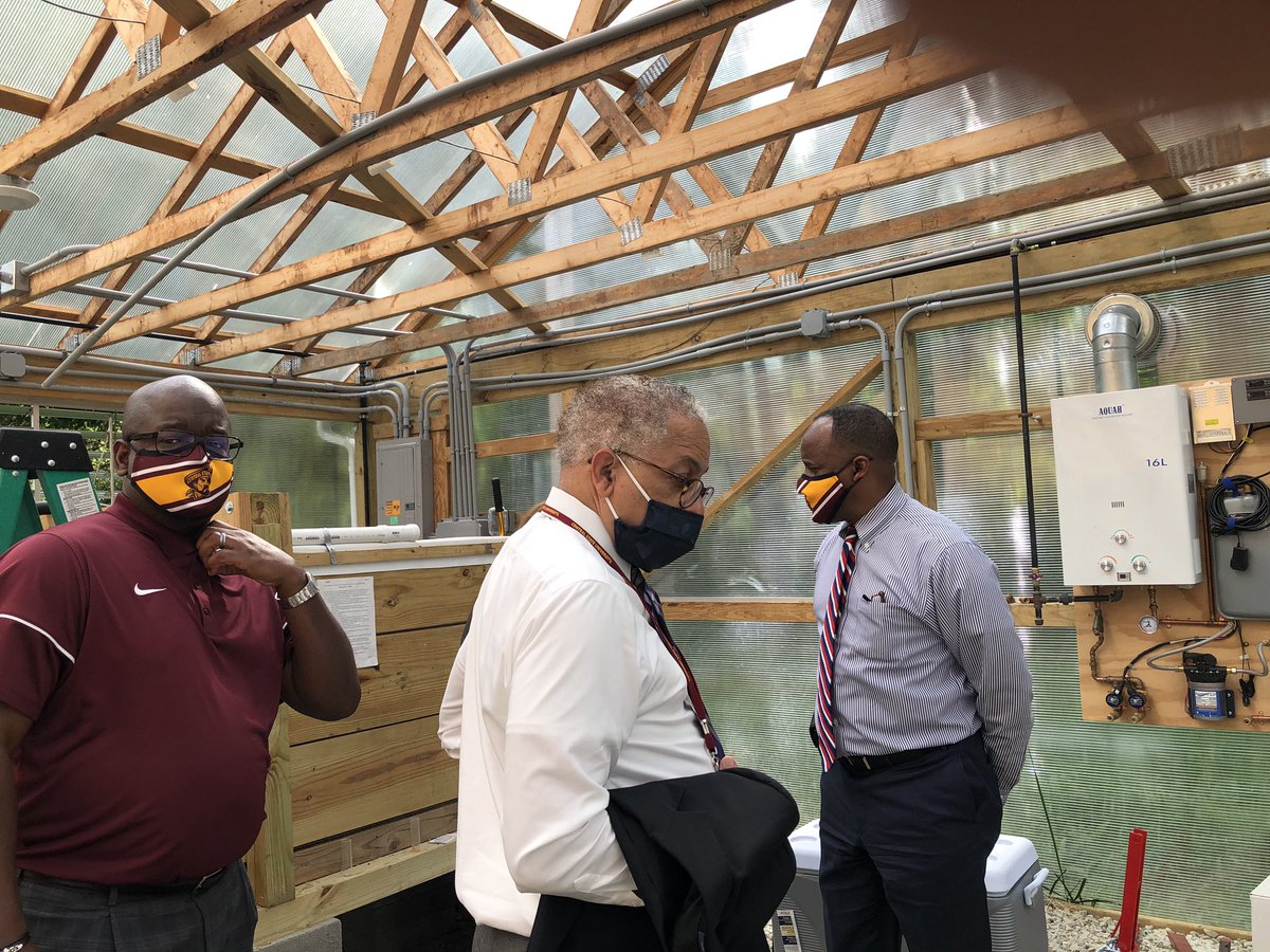 CentralState87's tweet photo. CSU President Dr. Jack Thomas @StudentPres , Chief of Staff Mr. Charles Shahid, and Chief Financial Officer Mr. Curtis Pettis visited the CSU Aquaponics Facility hosted by Dr. Alton Johnson.... To see the full post please go to https://t.co/2Uh7cqjG4O https://t.co/RMb8WOiEbz