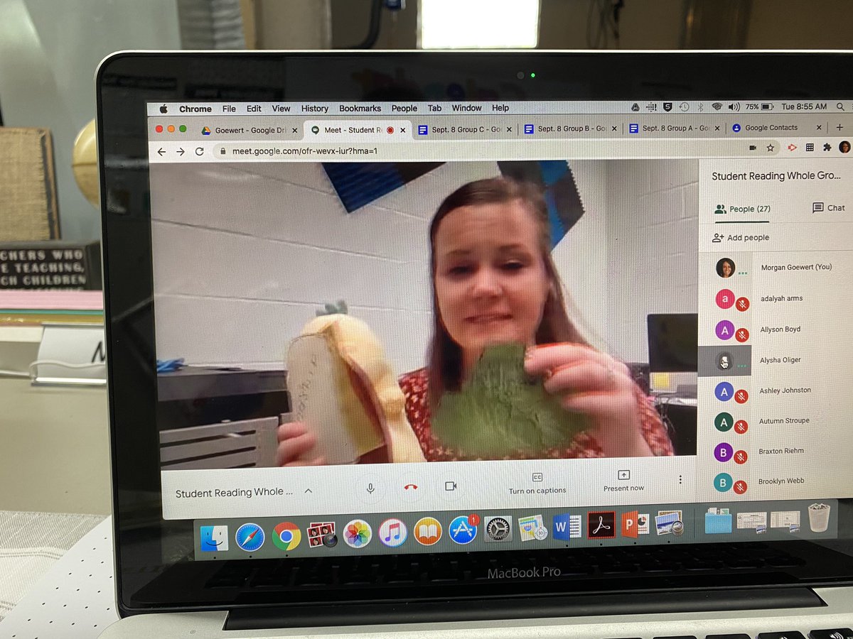 Thank you @counseloralysha for joining Kindergarten today to help us learn about being a good friend and making a friendship sandwich! 💙🦁 #NWLoveLearnLead