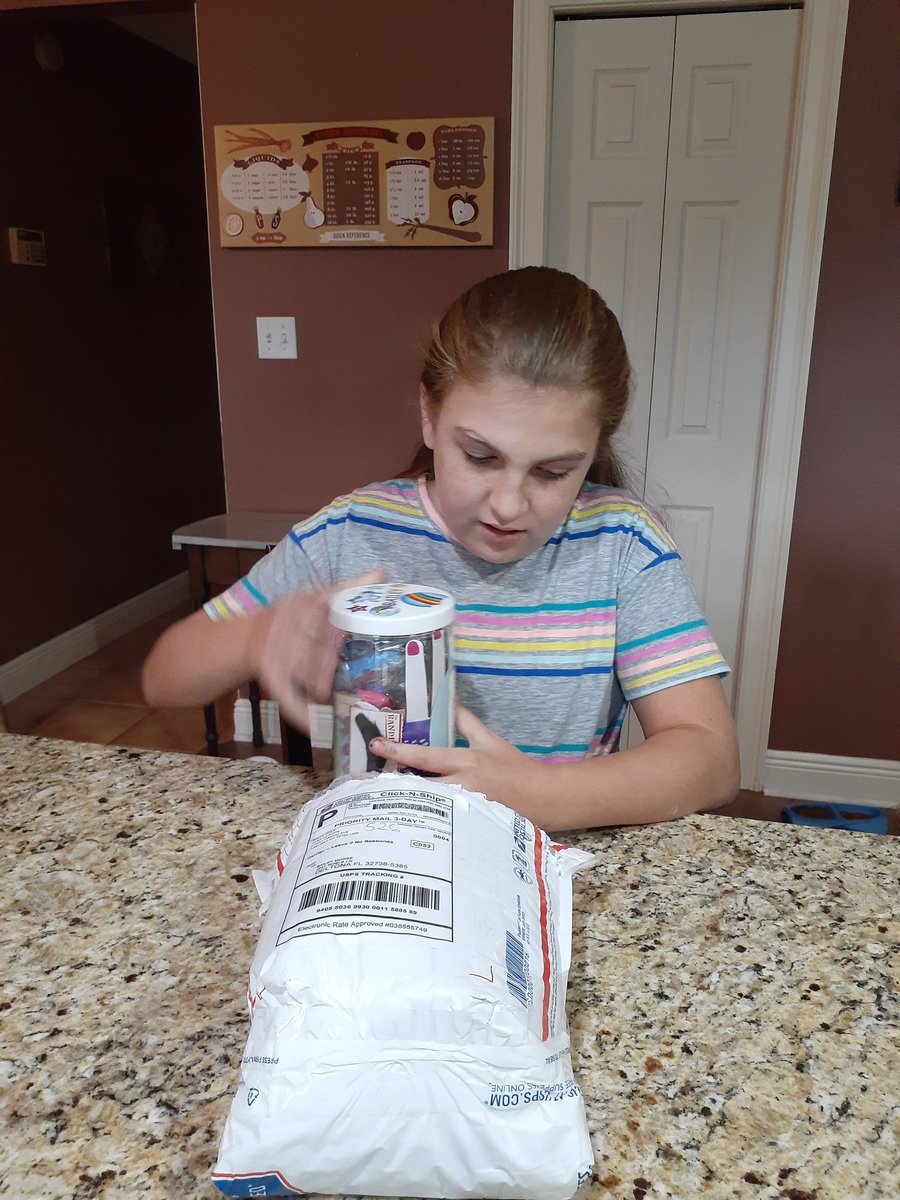baileysbuckets's tweet photo. Bailey received a special surprise from a very generous group! ๐ Many thanks #jarsofhope #curebattens https://t.co/Vxx5l45B6P