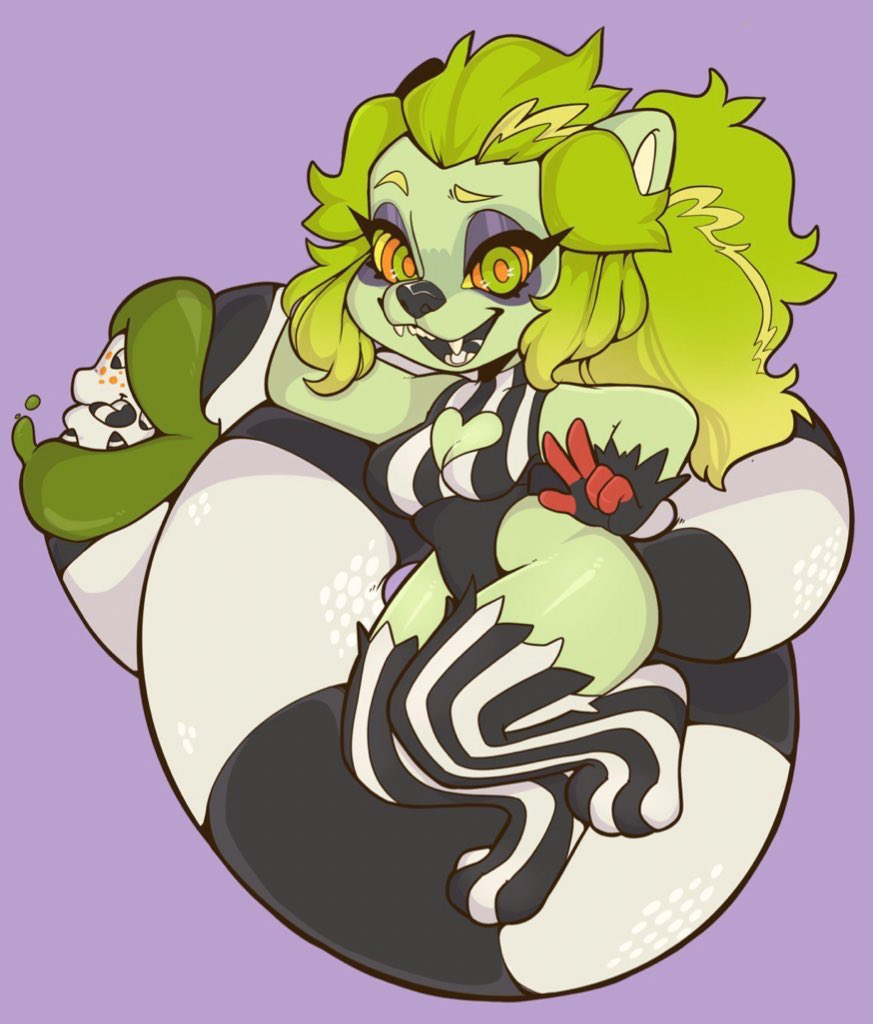 hellocutecumber's tweet photo. I gotta make a ref for Cutejuice soon what are something’s I should include ? 

Like I know I gotta make a note about her mask being bat shaped in the middle!! https://t.co/D5yfX8tBgg