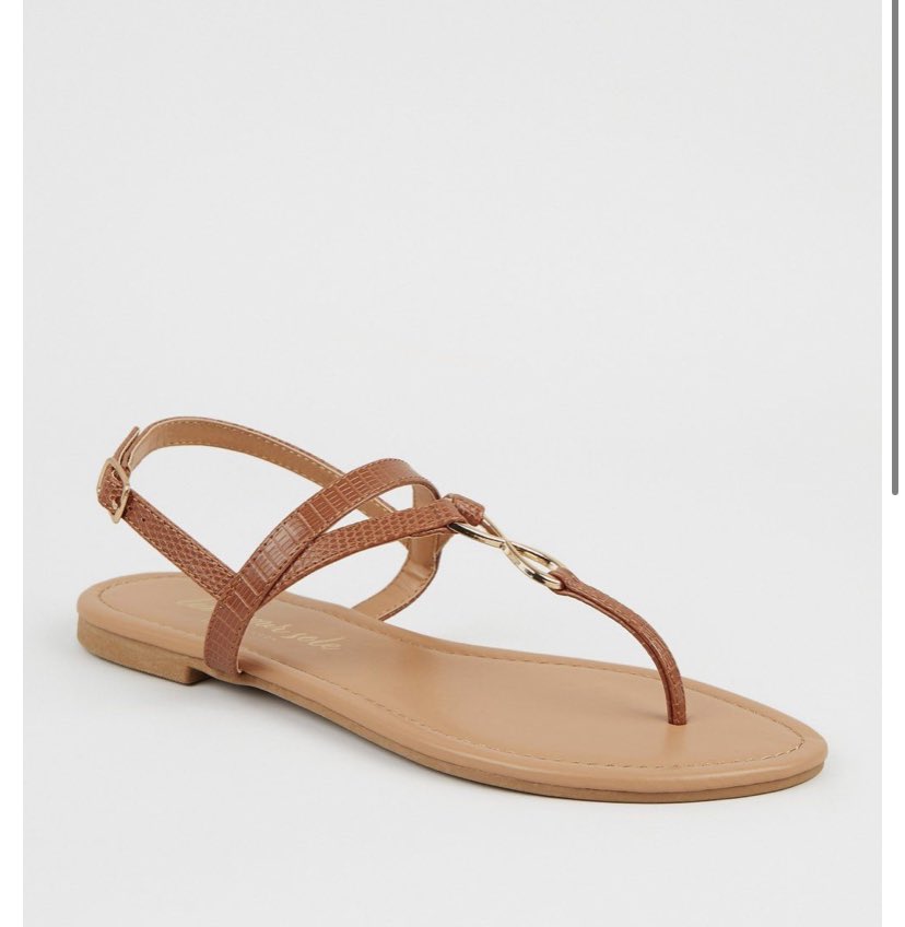 This sandal comes in black too but sadly it isn’t as cheap as the others However, if you like the color, you can still purchase it for 10,500.It’s available in sizes 37,40 and 41