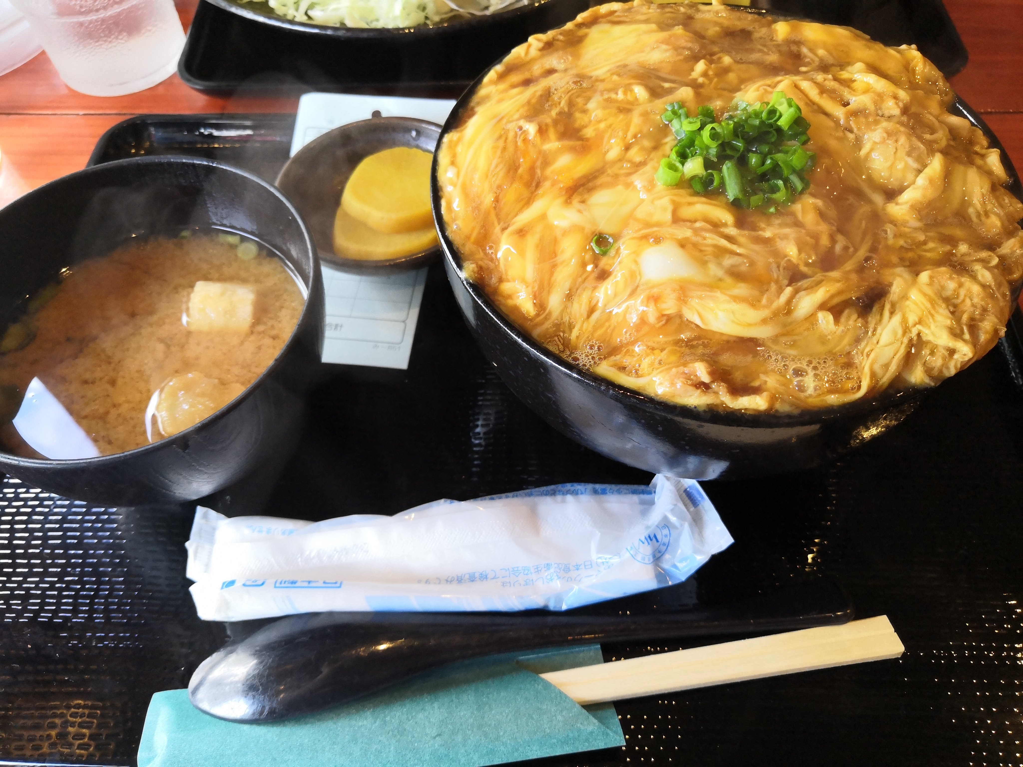 ぷう 大阪日本橋のポミエさんのカツ丼は最高だ ポミエ T Co Hvrmvys4qe Twitter