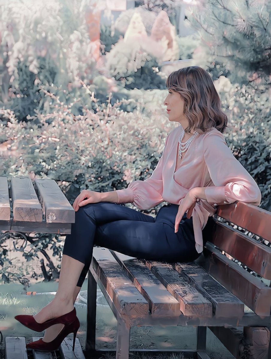 oylebiryetinyok's tweet photo. ebru özkan beni etkisiz hale getiriyorsun duruşa bak...

#BirİhtimalDahaVar https://t.co/KRC5cZDQg7