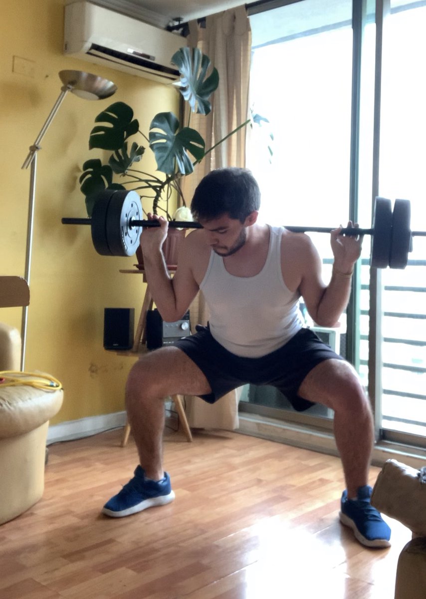 GustavChopin's tweet photo. Día de #BodyPump100 ... mañana seguro habrá destruccion https://t.co/uz9be40FCf