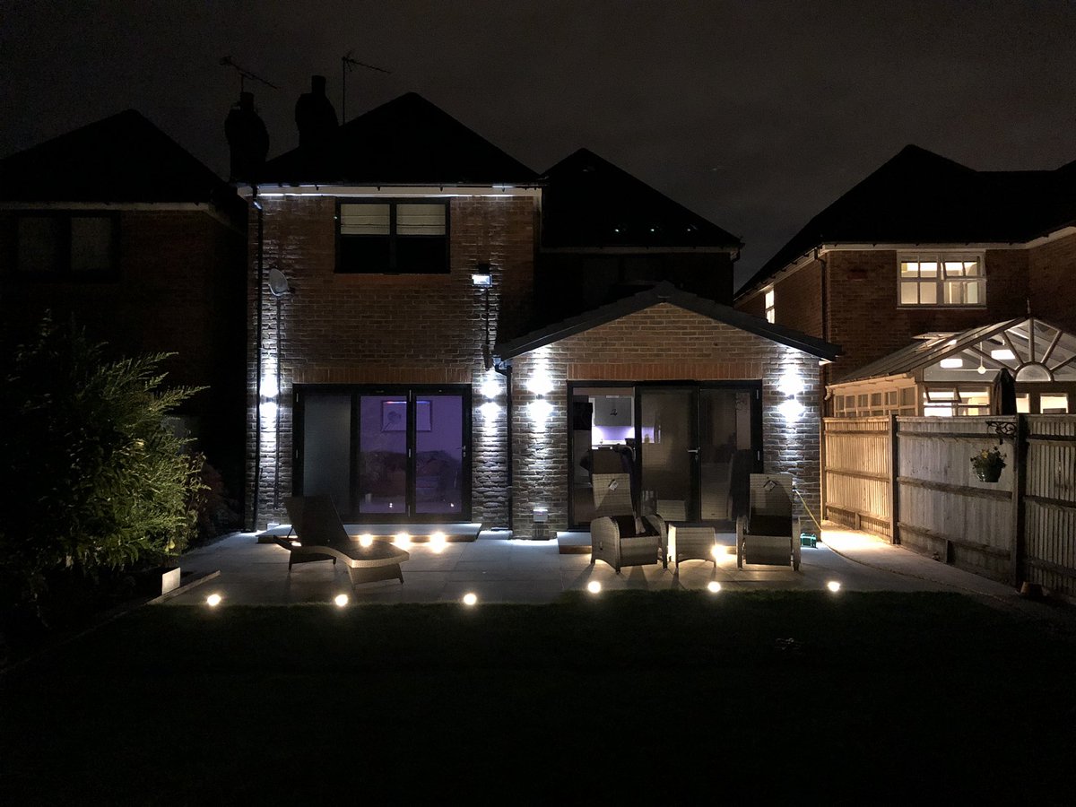 Reeves67's tweet photo. It’s beginning to look like I’ve got the Christmas lights on early #outsidelighting #newpatio #backgarden https://t.co/qGfpUnlGHt
