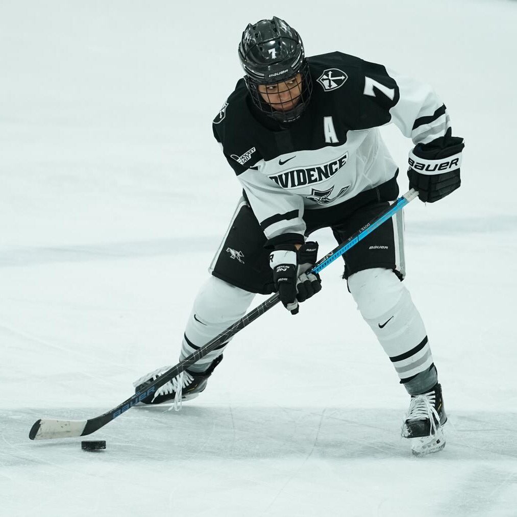 BuffaloBeauts's tweet photo. #Beauts fans - wondering how sharp @WhitneyDove_07 is going to look in #BeautsBlue?! 😃 Our talented graphic designer @jsantalucia96 is able to demonstrate! Check it out! 

#NWHL #FortBeaut https://t.co/nxee2sG7Z3
