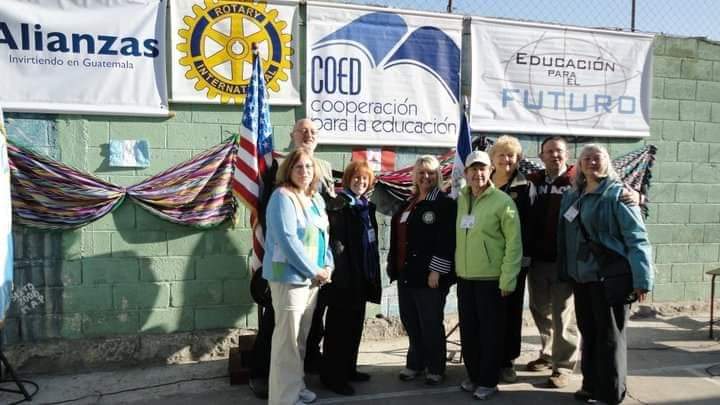 RotaryRoseland's tweet photo. DYK our club has a long standing partnership with Guatemala Literacy Project (GLP), a network of Rotarians &amp; Co-op for Education to develop literacy programs and supply books. Our members have travelled to Guatemala &amp; raised funds through Operation Bookmark. #LiteracyDay https://t.co/zZ6wrIFkYg